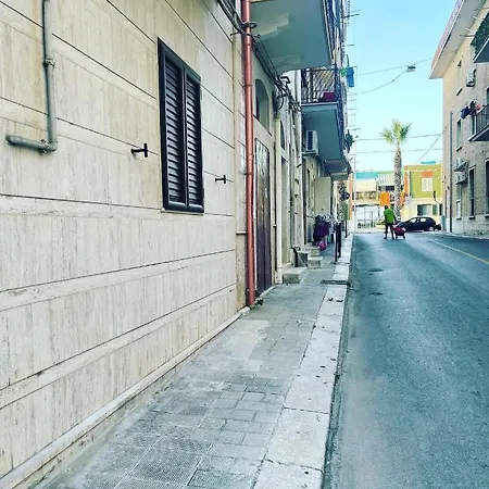 L'angolo Zen Alojamento de Acomodação e Pequeno-almoço Margherita Di Savoia